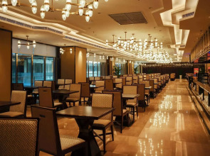 Wyndham Grand Tongren Downtown Hotel