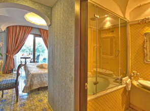 Strand Hotel Terme Delfini