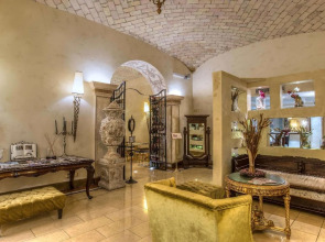 Room Select Via Veneto