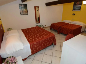 Antico Residence , Mantegna Hotels