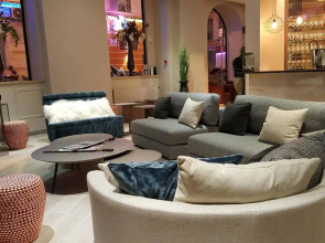 Best Western Plus Nice Cosy Hôtel