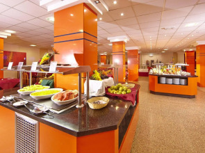 MLL Caribbean Bay Hotel