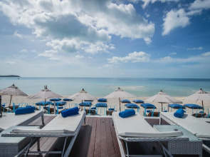 KC Beach Club & Pool Villas