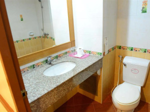 P72 Hotel Walking Street Pattaya