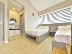 WITH U Hotel & Guesthouse