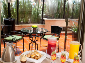 Hotel Estelar Suites Jones