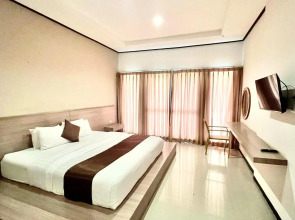 Surya Kencana Seaside Hotel