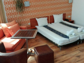 Scottys Boutique Hotel