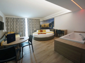 Ambassador Suite Hotel