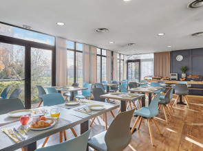 Appart'hôtel Odalys City - Bioparc Lyon Est