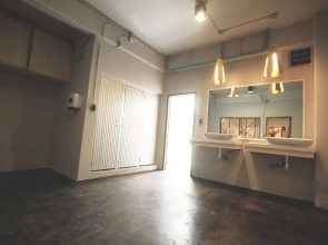 The Hive Hatyai Hostel