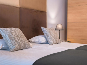 Plaza Regency Hotels