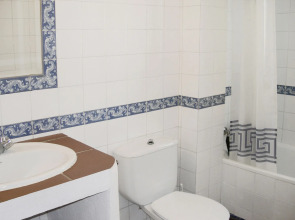 Apartamentos Turisticos La Mundial