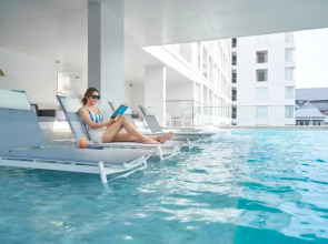 Shama Yen-Akat Bangkok