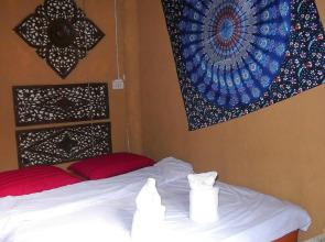 Pho Rak Nah Pai Guesthouse