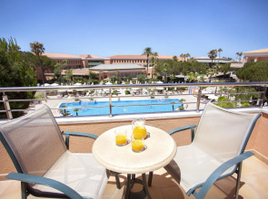 Отель Hipotels Barrosa Garden