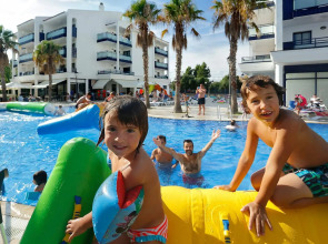 Pins Platja Apartments