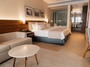 Emporio Cancun Optional All Inclusive