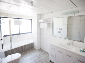 Spirit of Herzl Hotel