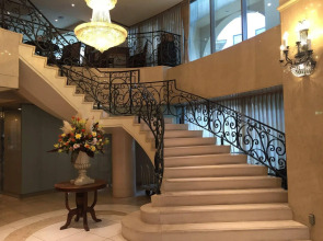 Shonan Kamakura Crystal Hotel