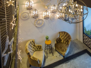 Reunion Heritage House