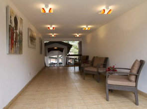 Heri Heights Hotel Apartments, SureStay Collection by BW