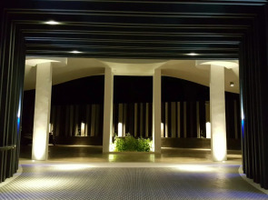 Absolute Twin Sands Resort & Spa