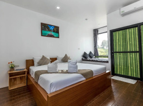 Phi Phi Chang Grand Resort & Spa