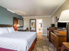 Clarion Inn Near China Lake Naval Station