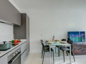 Adelasia 01 - Shared Pool and Parking