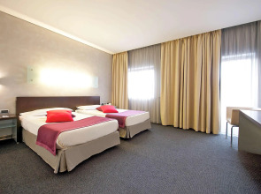 Отель Mercure Hotel Palermo Centro