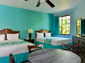 CocoLaPalm Seaside Resort