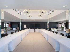 Occidental Roca Negra – Adults Only