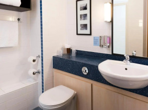 Holiday Inn Express Birmingham Star City by IHG