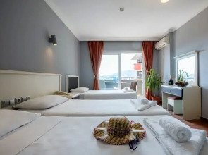 Grand Alisa Hotel – Ex.Royalisa Hotel