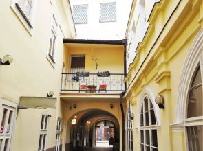 U Dvou Zlatych Klicu