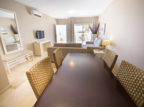 Los Olivos Beach Resort