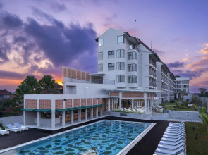 Eastin Ashta Resort Canggu