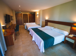 Hotel Deloix Aqua Center