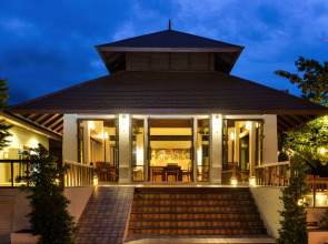 PingChan Koh Phangan Beachfront Resort