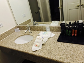 Clarion Inn Near China Lake Naval Station