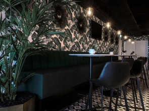 ibis Styles Amsterdam Airport (new)