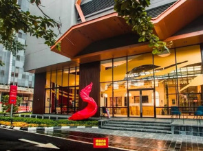 Mana-Mana Suites at Scarletz KLCC