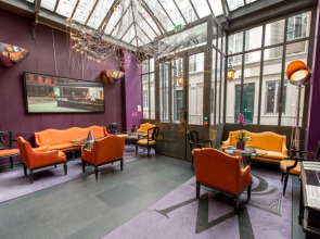 WHO - Windsor Hotel Opera