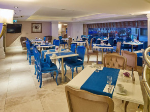 Doubletree By Hilton Hotel Izmir - Alsancak