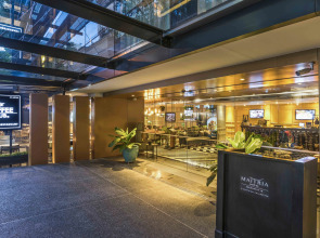 Отель Maitria Sukhumvit 18 Bangkok – A Chatrium Collection