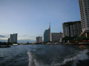 Bangkok Check Inn - Hostel