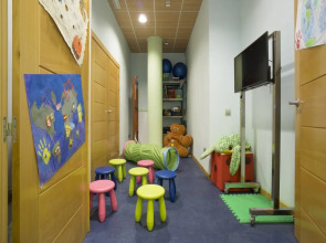 Ponient Pirámide Salou by PortAventura World