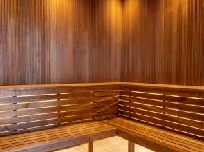 Clarion Hotel The Pier