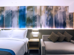 Holiday Inn Express Manila Newport City